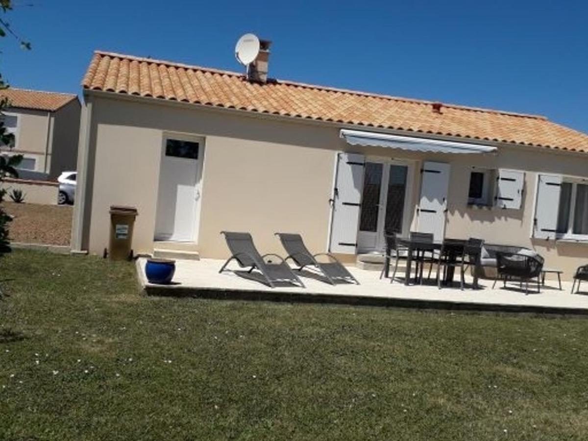Maison Recente 5 Pers, Proche Mer Et Bourg, Jardin, Barbecue, Wifi, Animaux Sur Demande - Fr-1-476-165 Grues Bagian luar foto